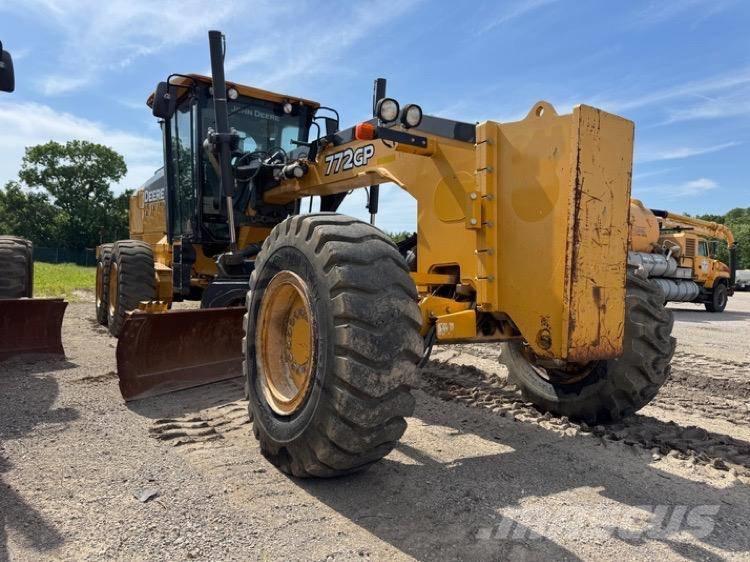 DEERE 772GP Grederji