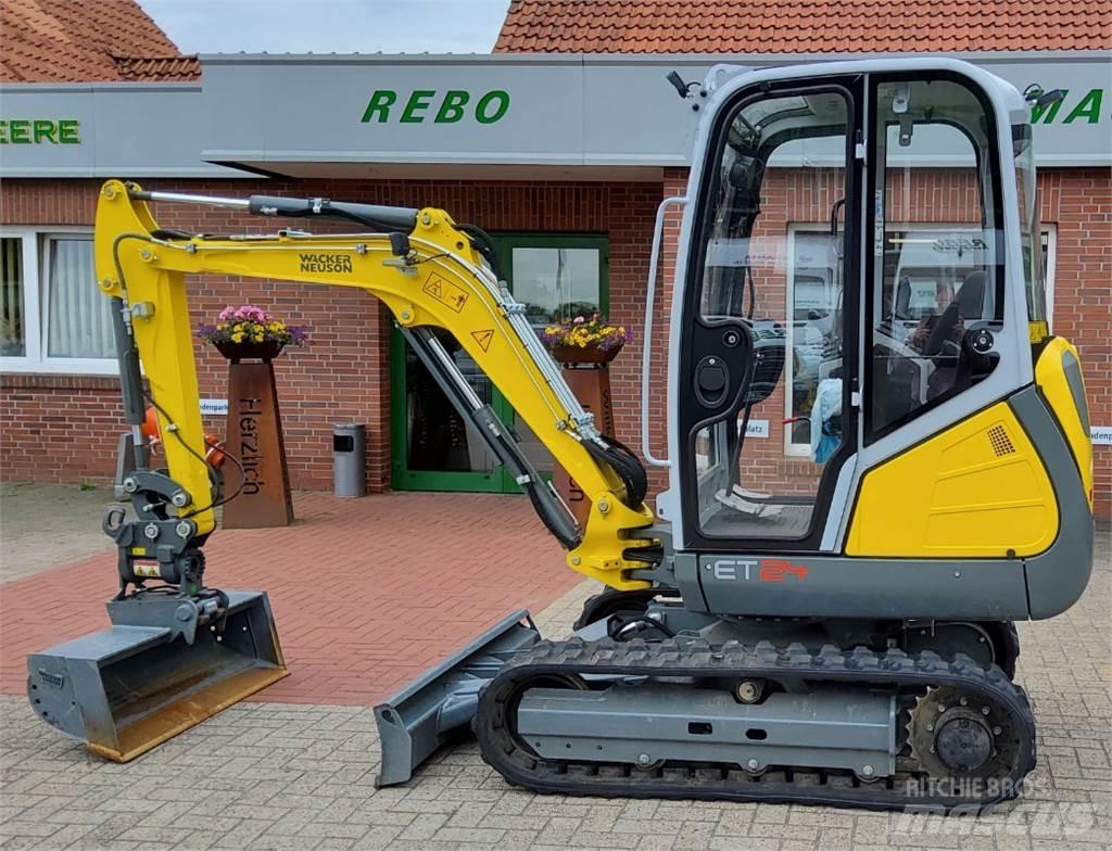 Wacker ET 24 Mini bagri <7t