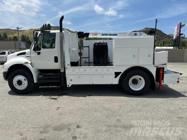 International 4300 Komunalna vozila