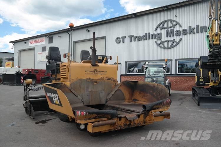 CAT AP 300 Asfaltni finišerji