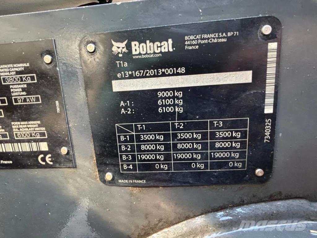 Bobcat TL38.70 HF Kmetijski teleskopski nakladalci