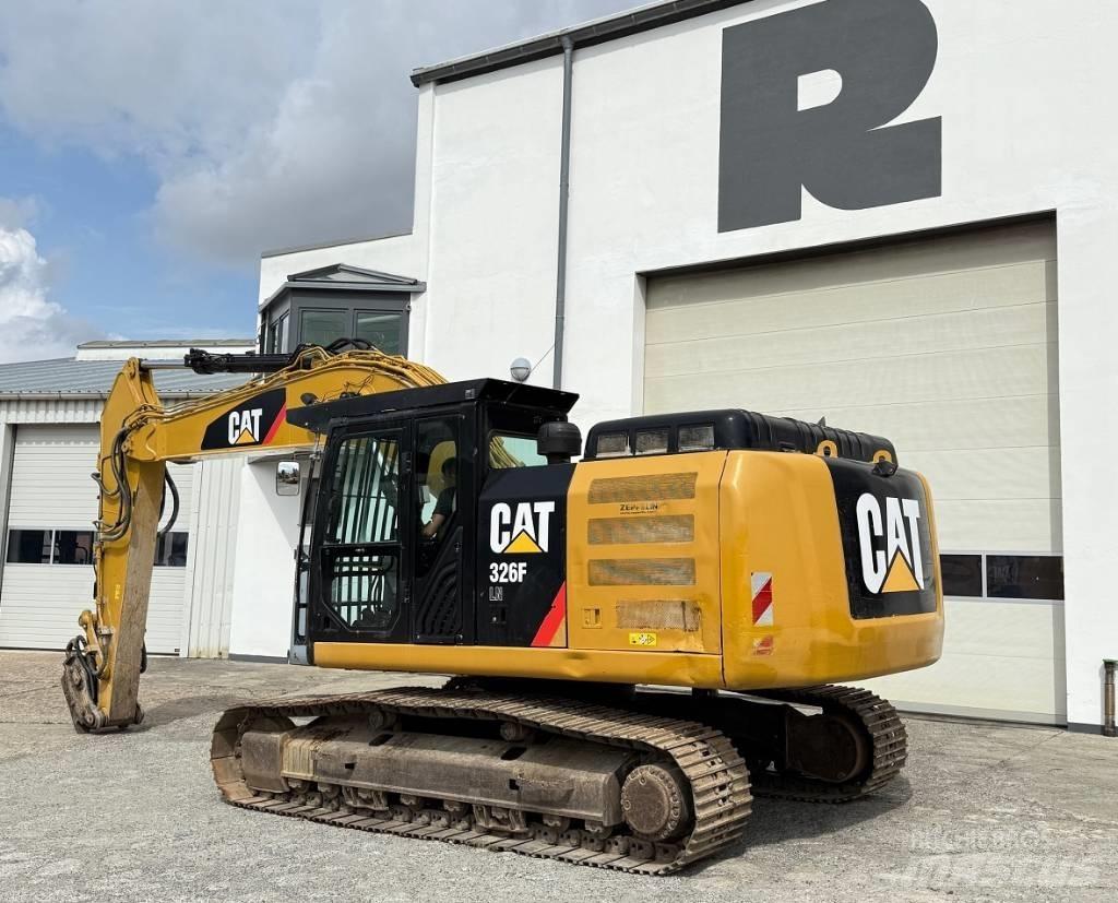 CAT 326F LN Bagri goseničarji