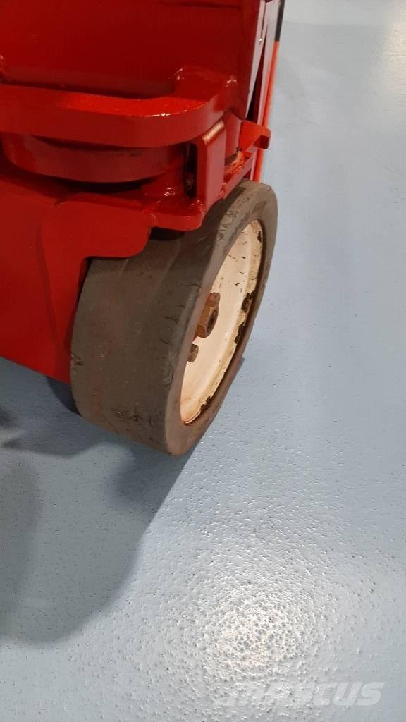 SkyJack SJIII 3219 Škarjaste dvižne ploščadi