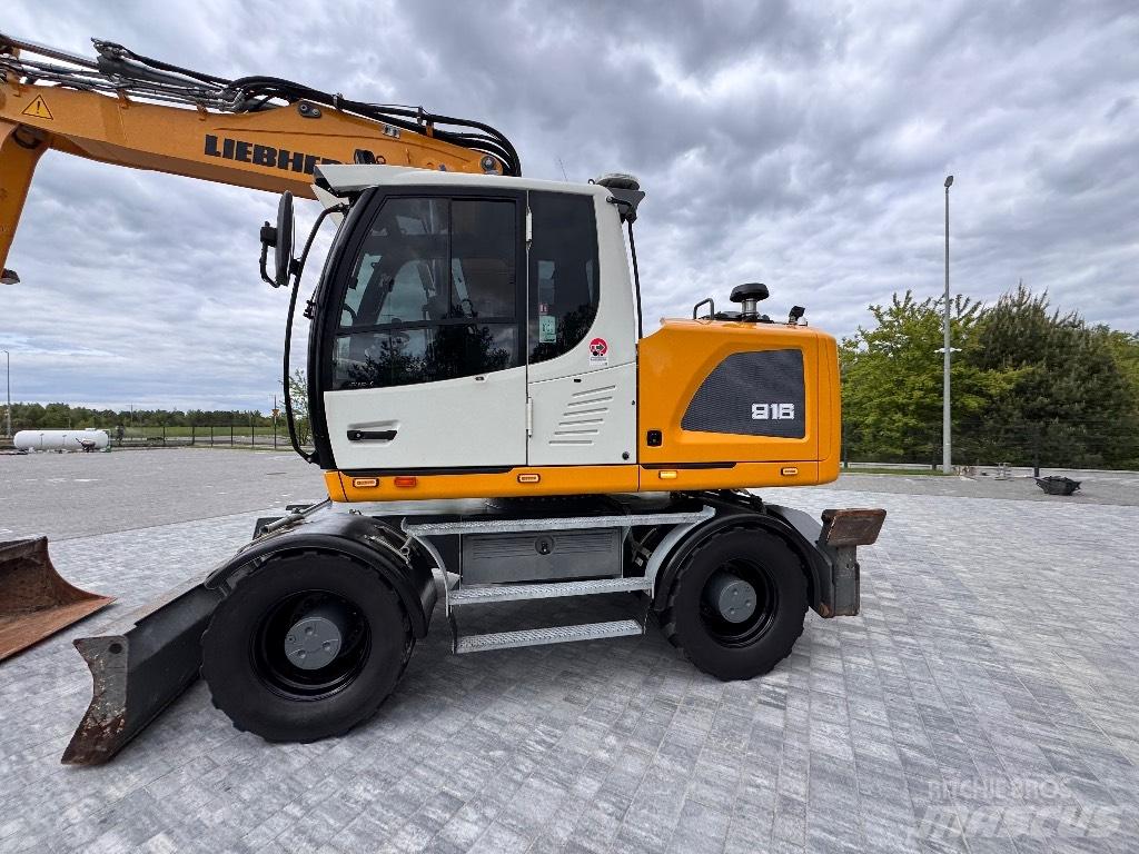 Liebherr A 916 Bagri na kolesih