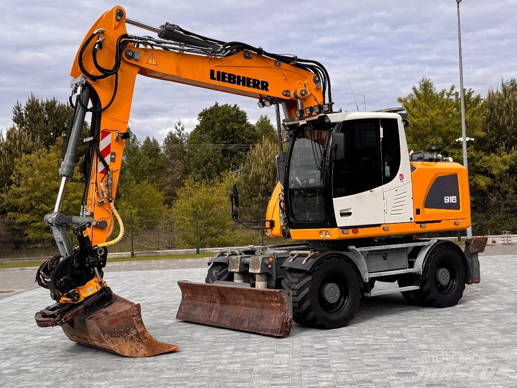 Liebherr A 916 Bagri na kolesih