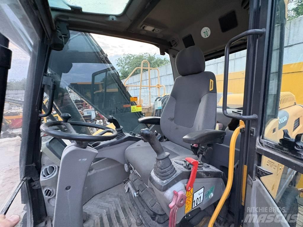 Volvo EW 160 D Bagri na kolesih
