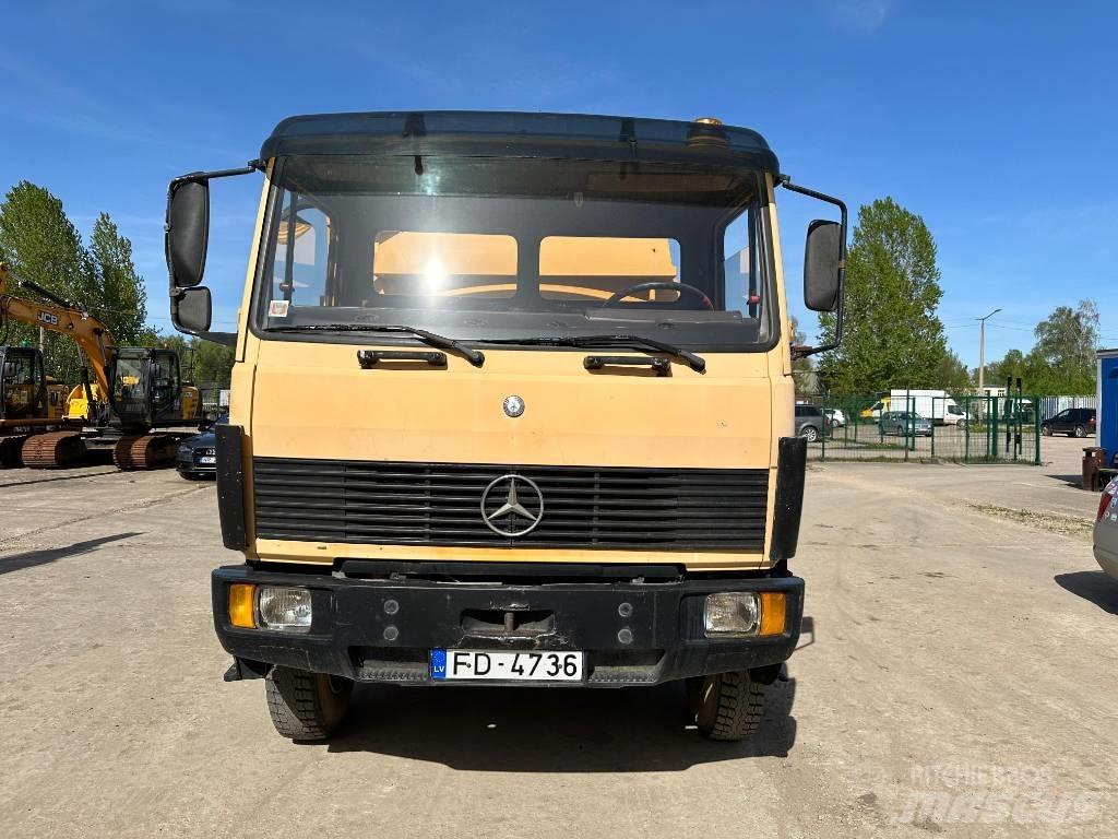 Mercedes-Benz 1317 Tovornjaki cisterne