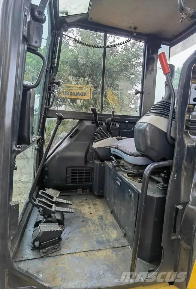 Komatsu PC35 Mini bagri <7t