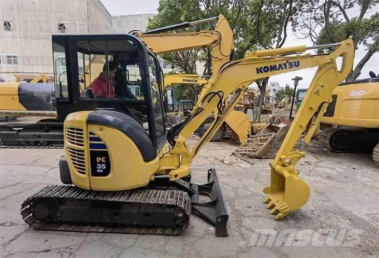 Komatsu PC35 Mini bagri <7t