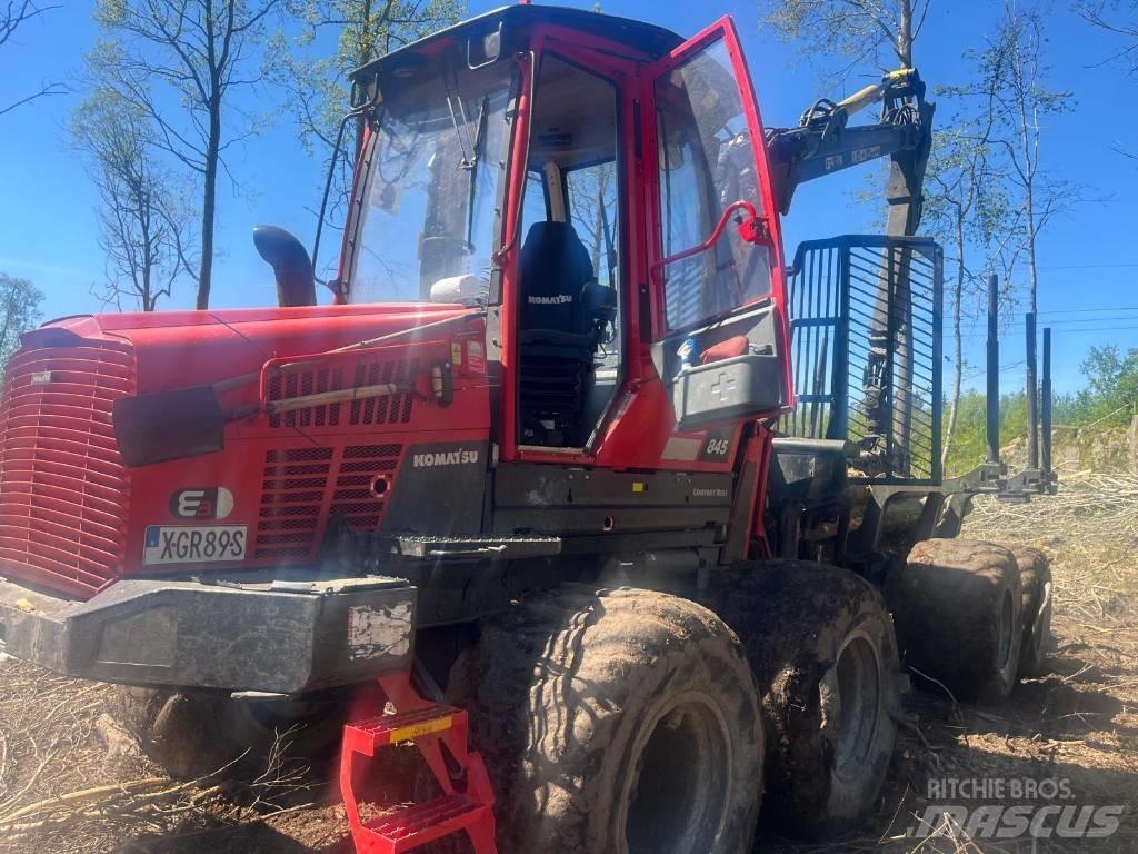 Komatsu 845 Forwarderji