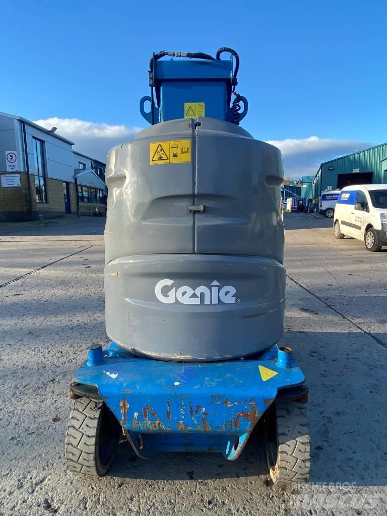Genie GR 26 J Vertikalna dvigala