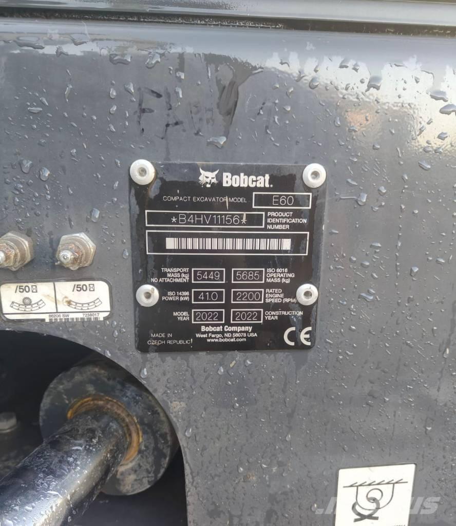 Bobcat E60 Mini bagri <7t