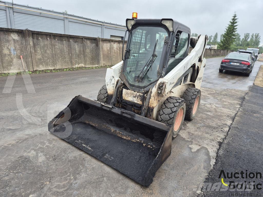 Bobcat S 530 Skid steer mini nakladalci