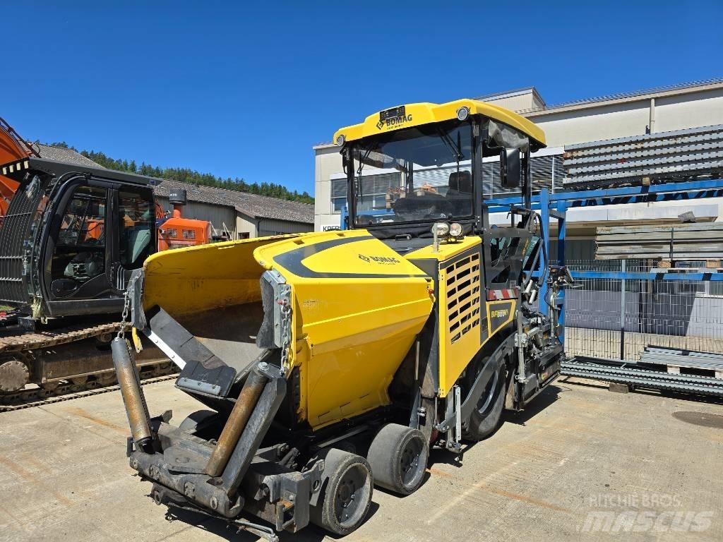 Bomag BF 300 P-2 Asfaltni finišerji