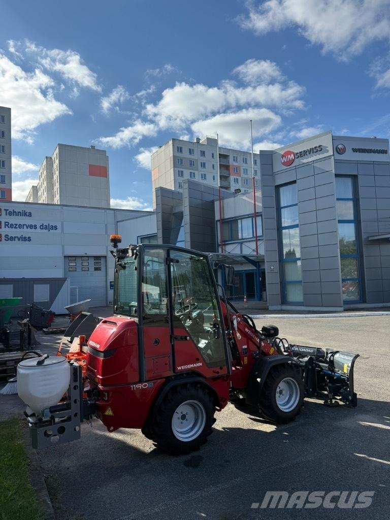 Weidemann 1190e Večnamenski nakladalci