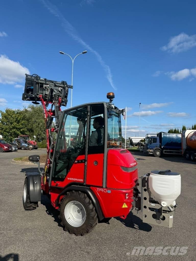 Weidemann 1190e Večnamenski nakladalci