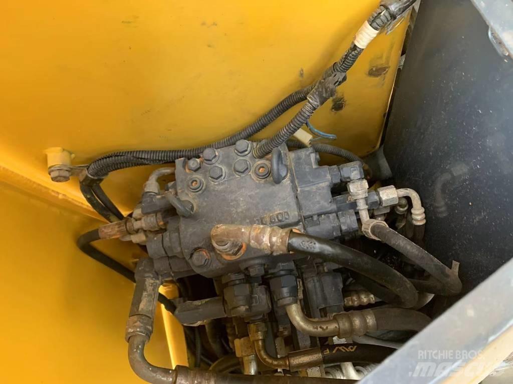 Komatsu PC 56 Mini bagri <7t