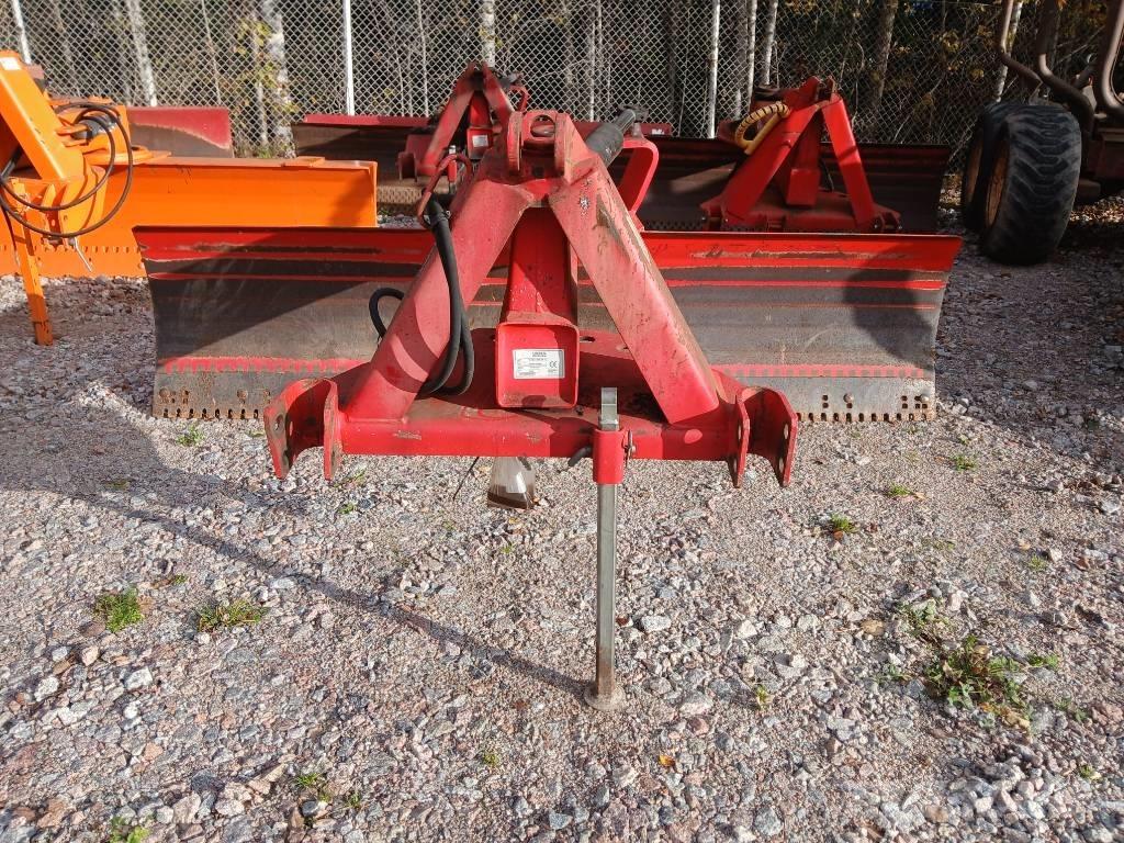 Vama 300 JH 1 Cestni plugi