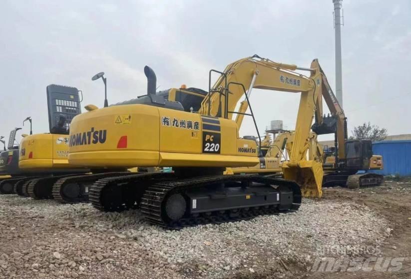 Komatsu 220-8K Bagri goseničarji