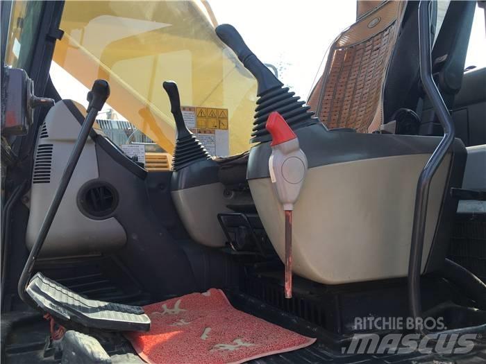Komatsu PC 200-8 Bagri goseničarji