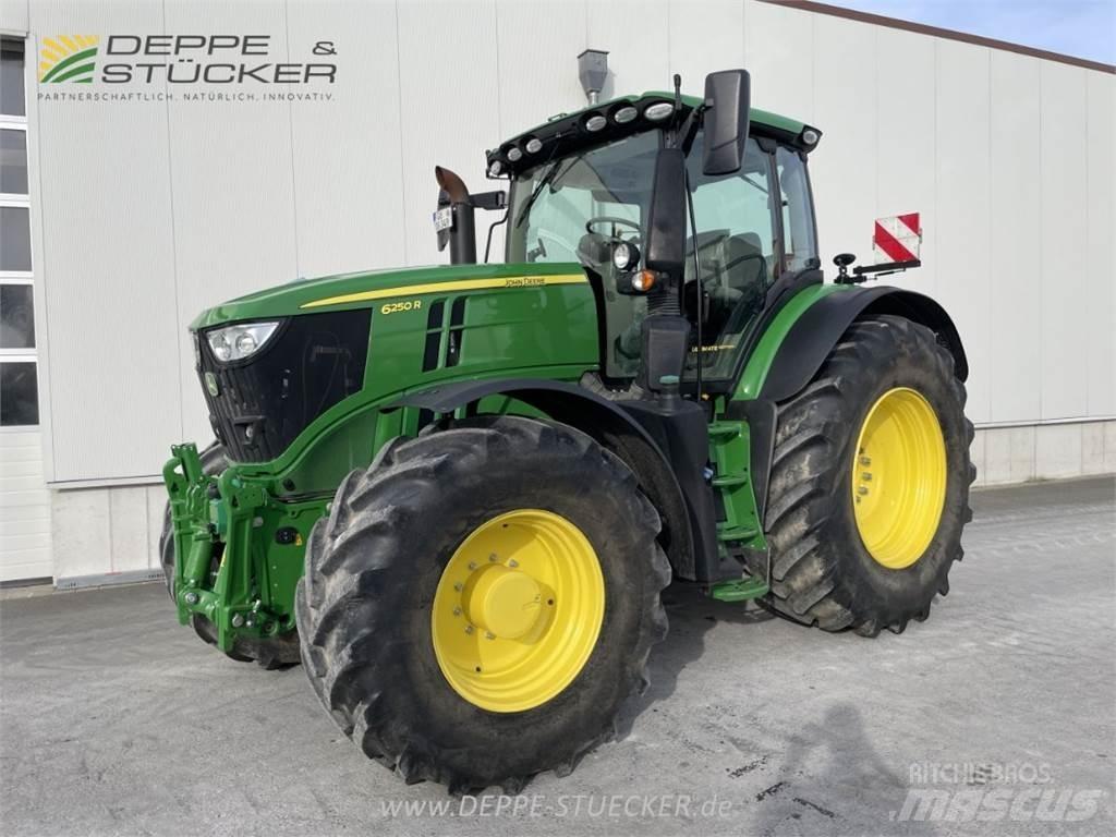 John Deere 6250R Traktorji