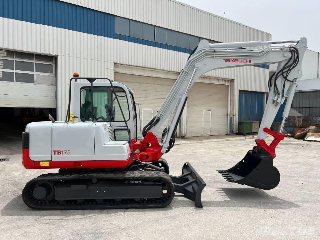 Takeuchi TB175 Midi bagri 7t – 12t