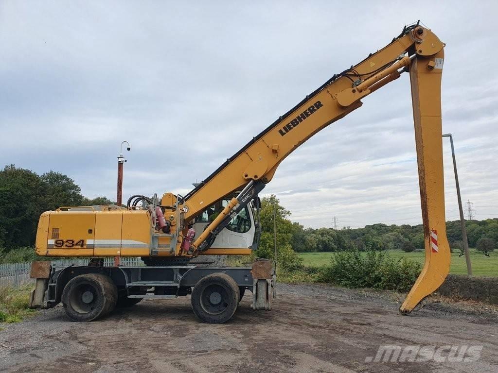 Liebherr A 934 C Bagri za prekladanje primarnih/sekundarnih surovin