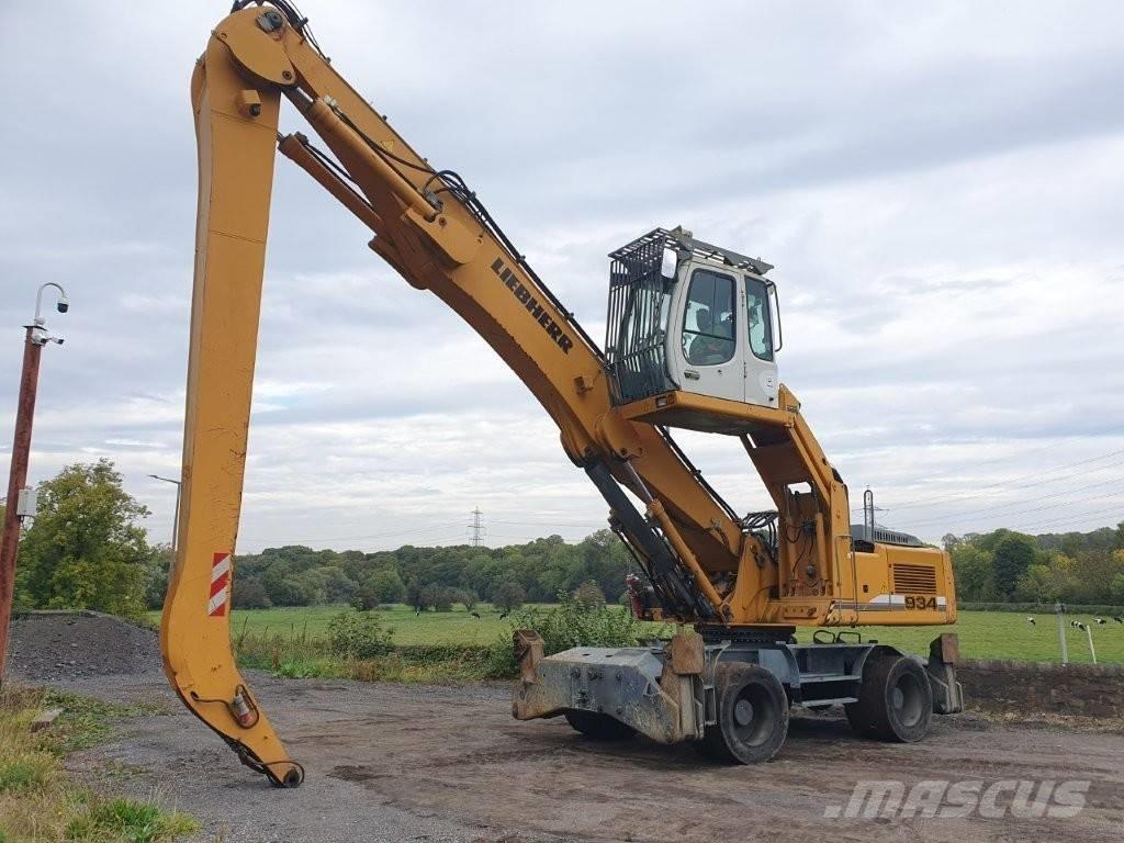 Liebherr A 934 C Bagri za prekladanje primarnih/sekundarnih surovin