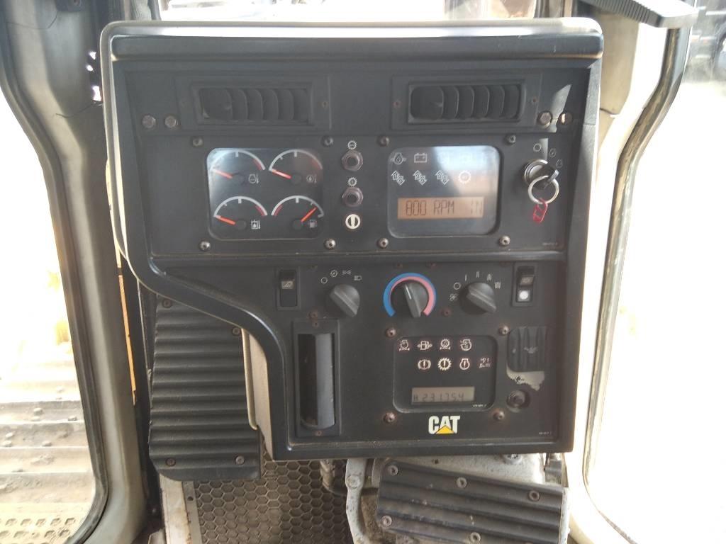CAT D 6 R LGP Buldožerji