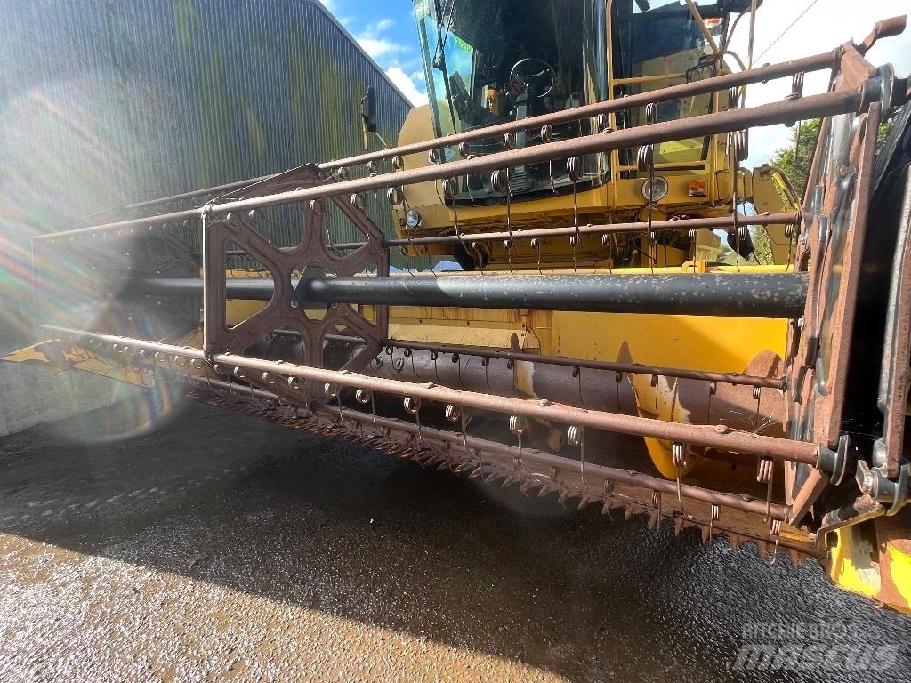 New Holland T56h Kombajni