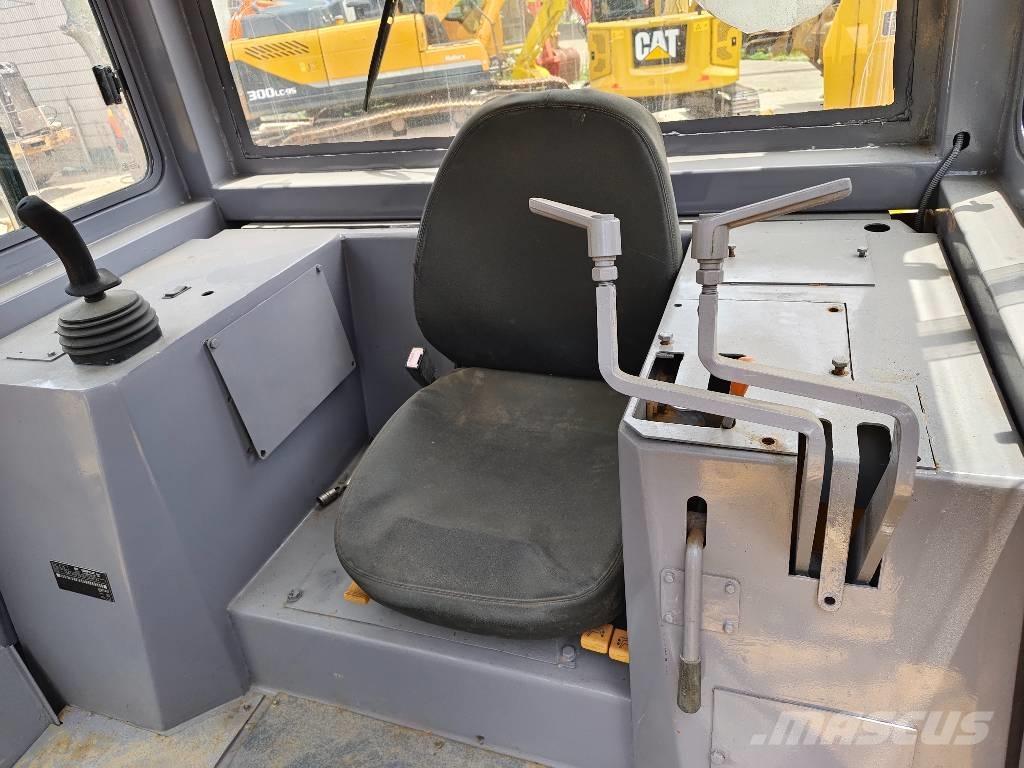 CAT D 7 G Grederji