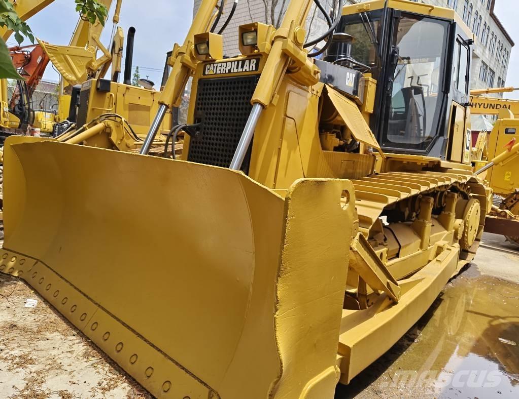 CAT D 7 G Grederji