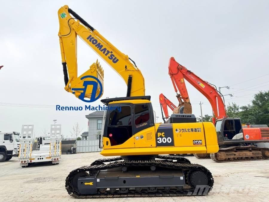 Komatsu PC 300 Bagri goseničarji