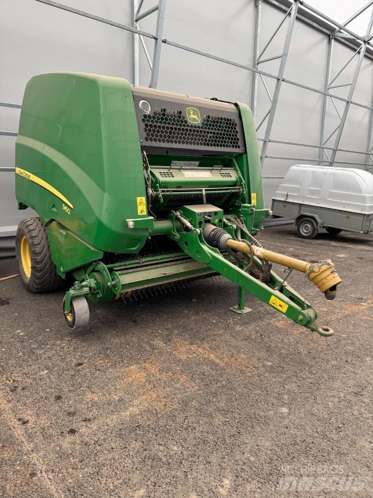 John Deere 960 Balirke (okrogle bale)