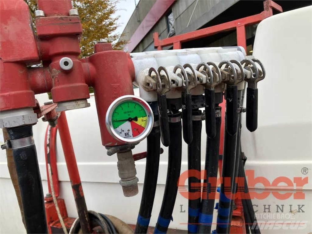 Holder 1.600 l Vlečne škropilnice