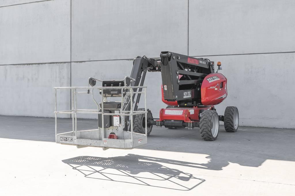 Manitou ATJ 160 Zglobne dvižne ploščadi