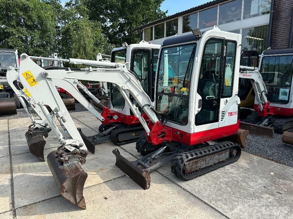 Takeuchi TB 016 R Mini bagri <7t