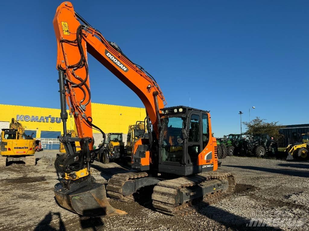 Doosan DX140LCR-5 Bagri goseničarji