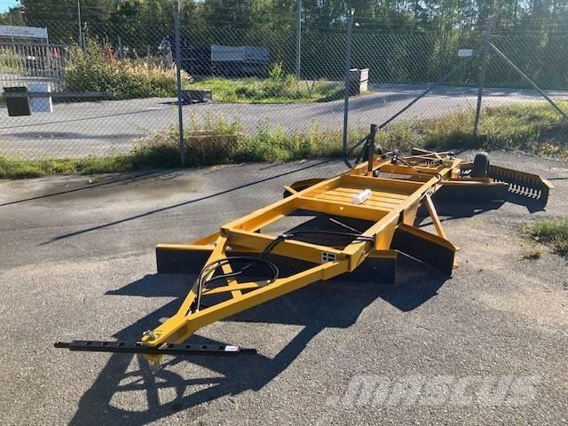 Vreten V3-220 Cestni plugi