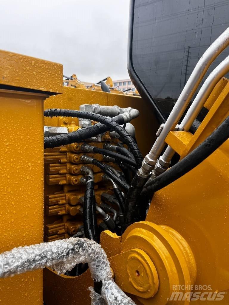 CAT 307 E2 Bagri goseničarji