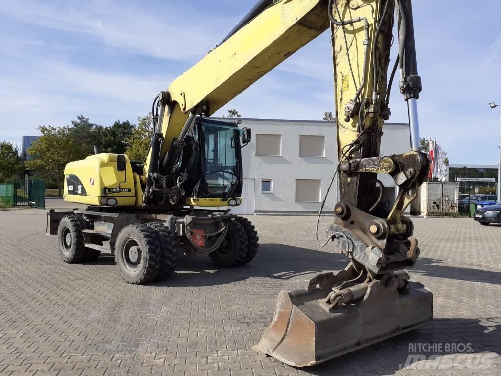 CAT M 322 D Bagri na kolesih