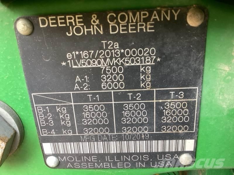 John Deere 5090M Traktorji