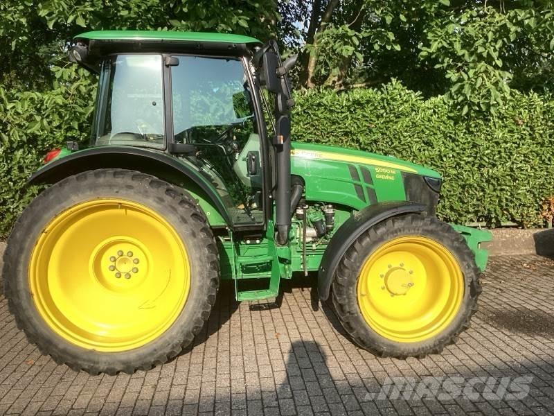 John Deere 5090M Traktorji