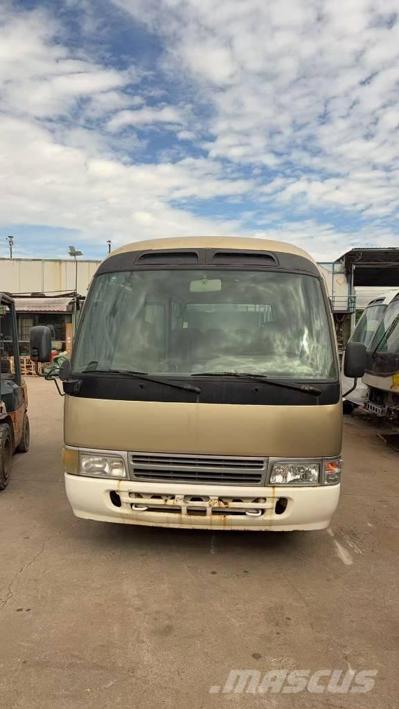 Toyota Coaster Medkrajevni avtobusi
