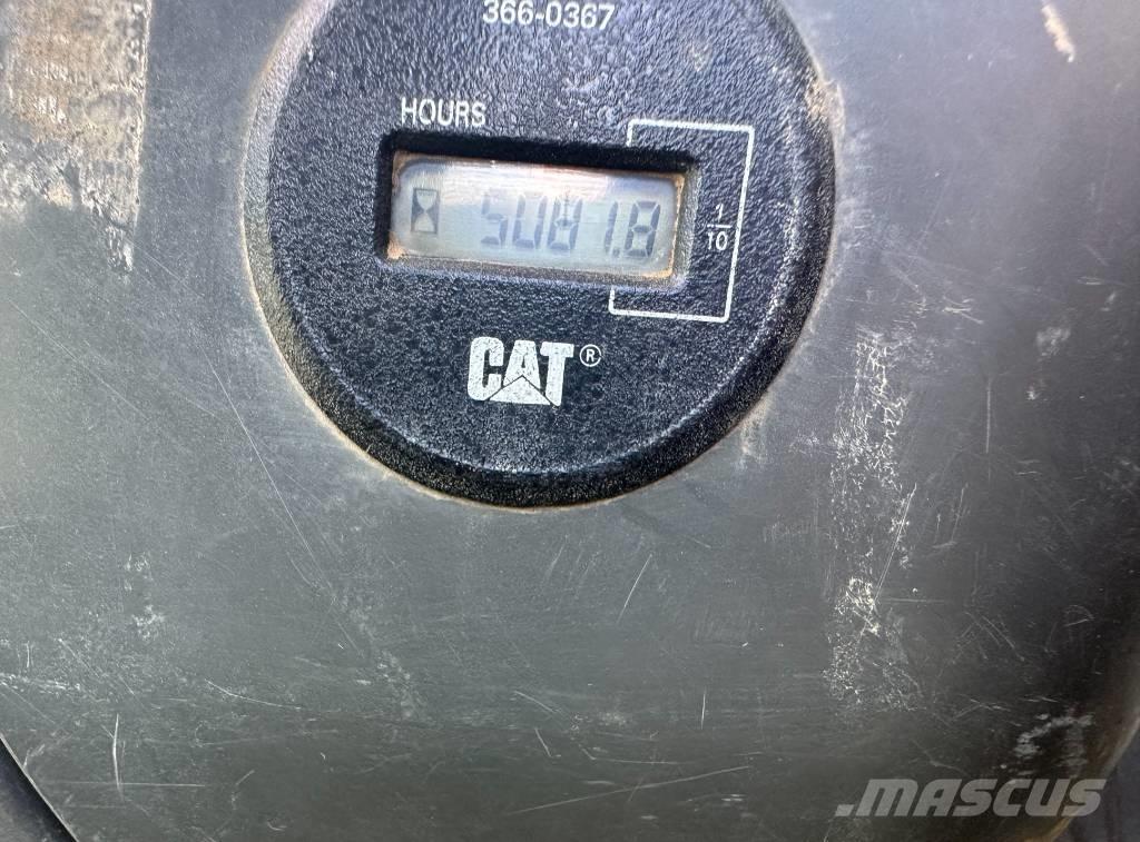 Morooka MST 2200 V D Demperji goseničarji