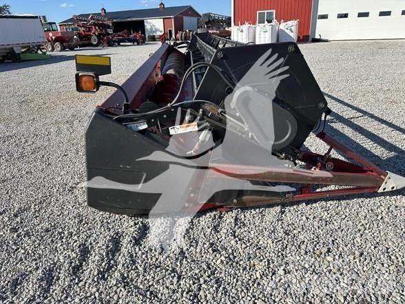 Case IH 1020 Rezalne glave za kombajne