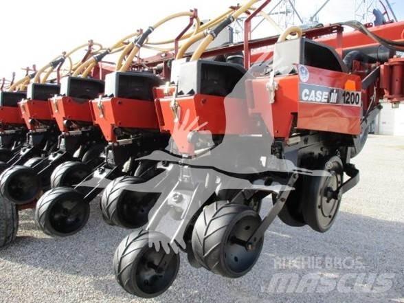 Case IH 1200 Sadilniki