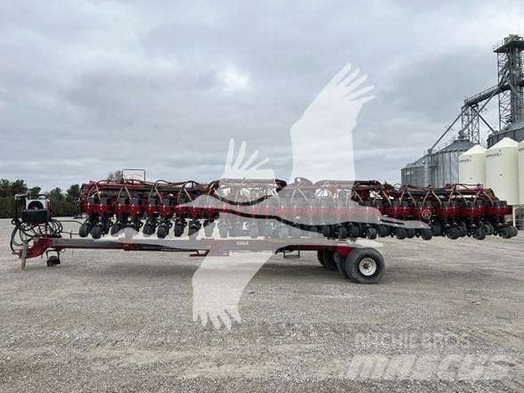 Case IH 1200 Sadilniki