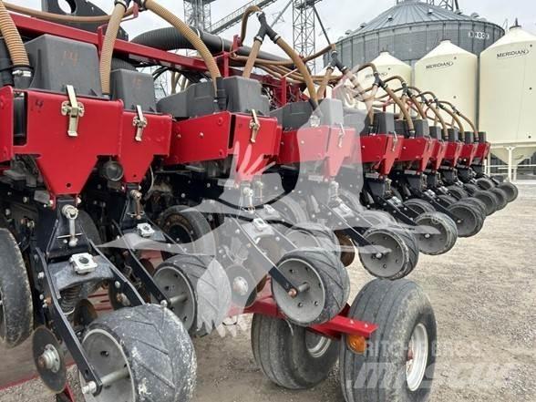 Case IH 1200 Sadilniki
