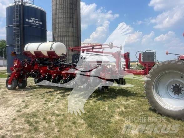 Case IH 1250 Sadilniki